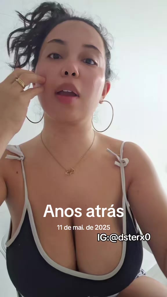 @Esther Silva✨️