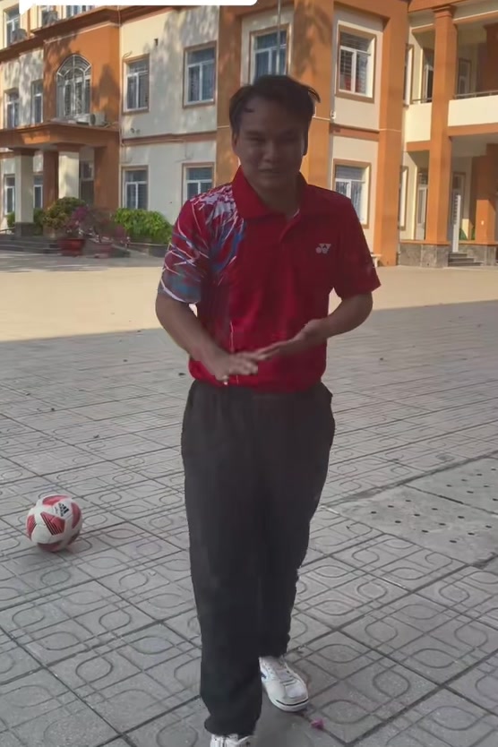 @Thầy T&acirc;n Sports