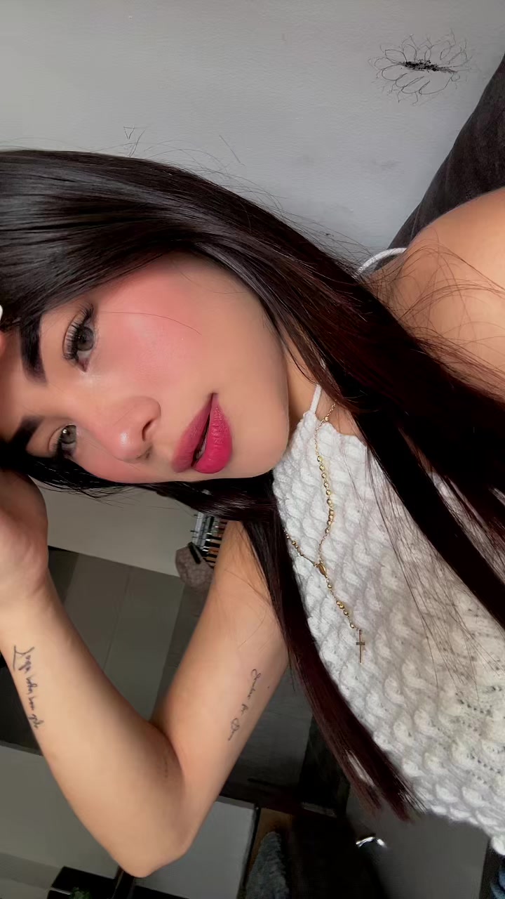 @DANIELA🌸