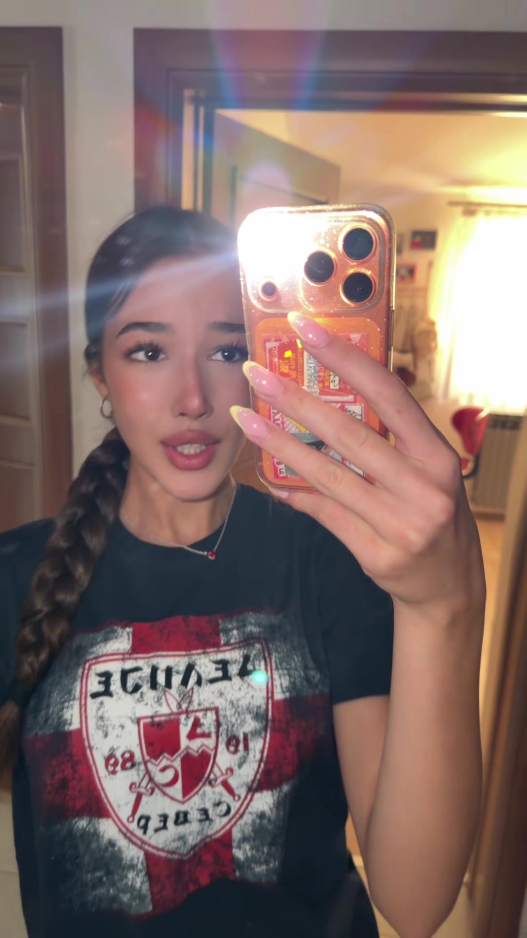 @уна