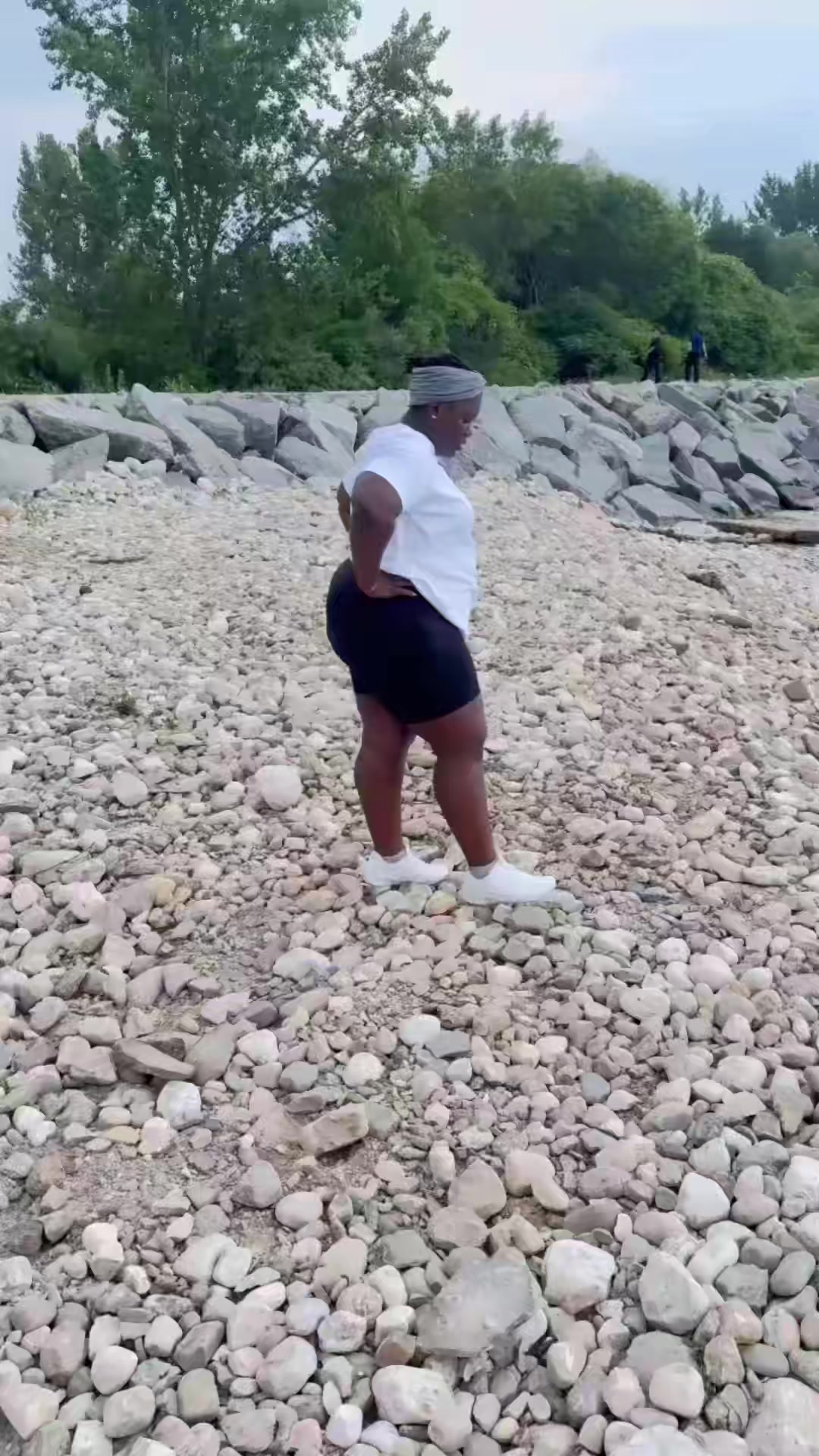 @Proud_Lynn🇺🇬🇨🇦