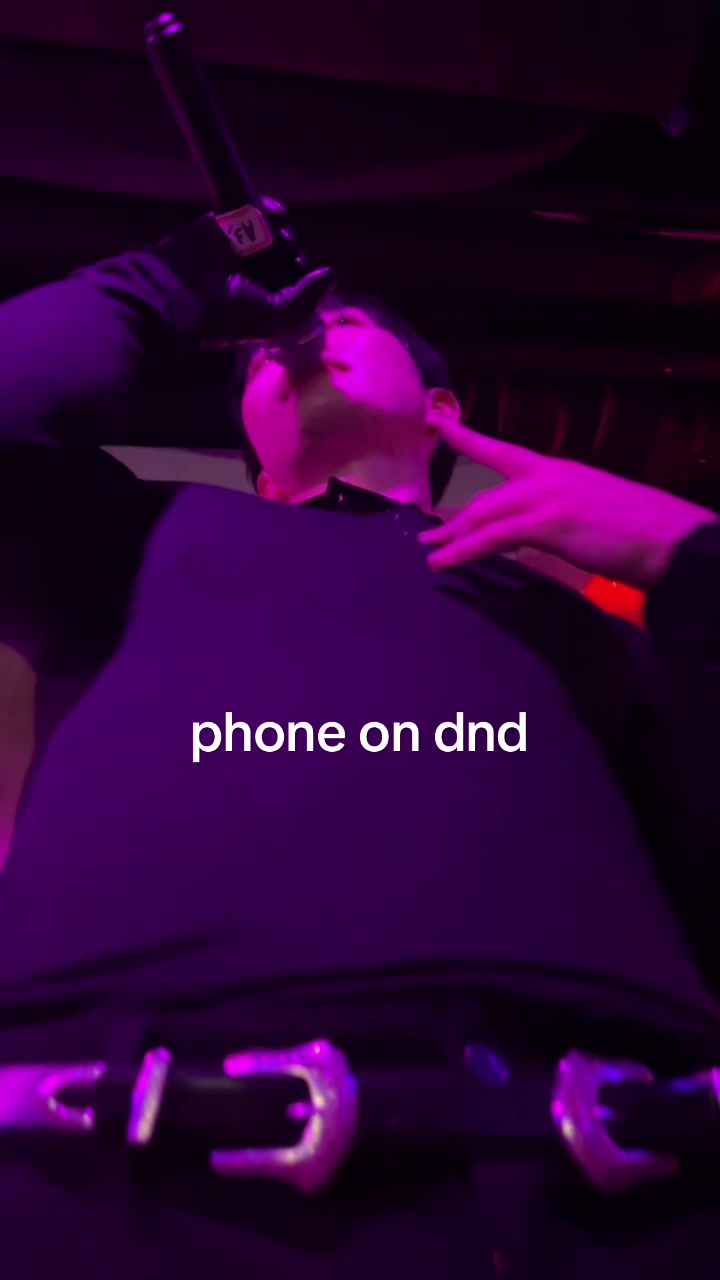 @chloe
