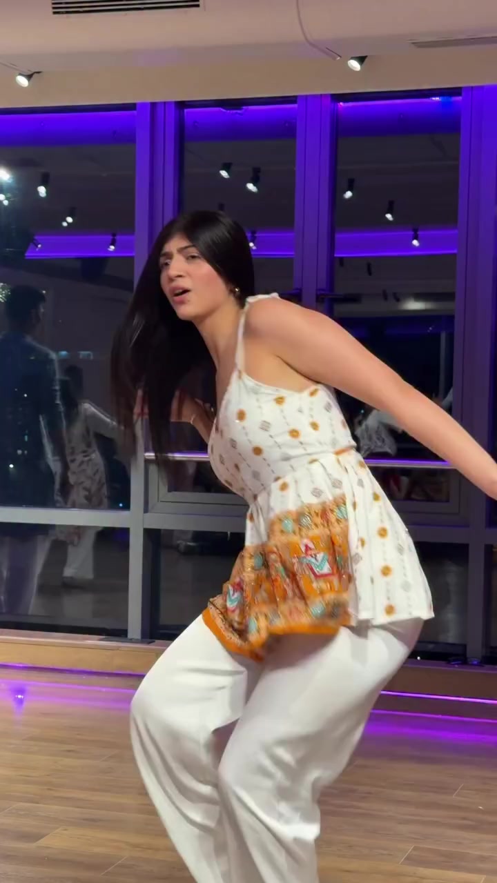 @CRAZY DANCING FACTORY💃🏿🕺