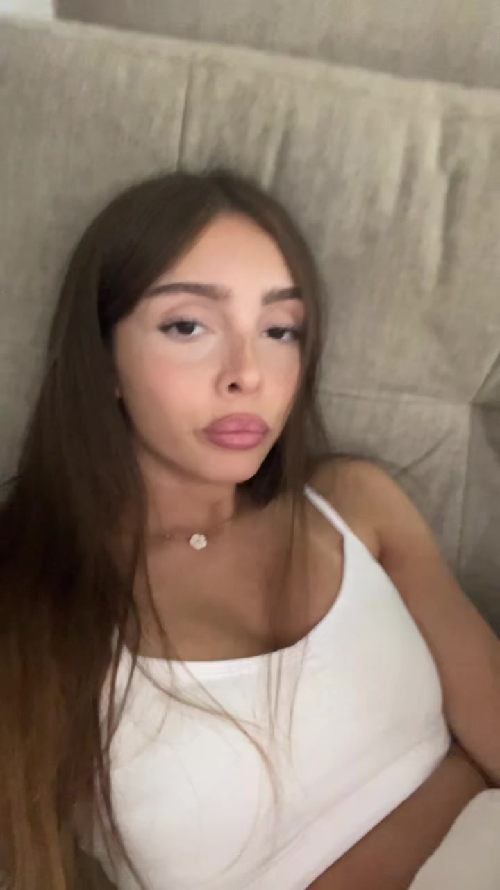 @Celineeeee