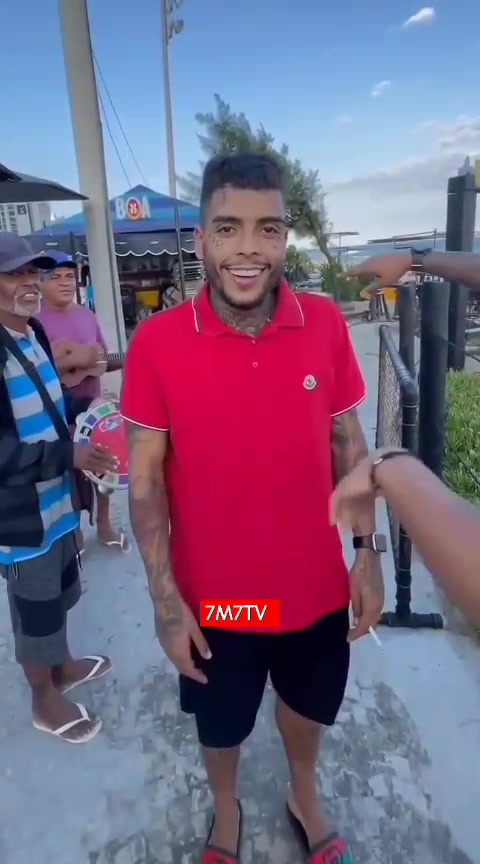 @Mandelaexplodefunk