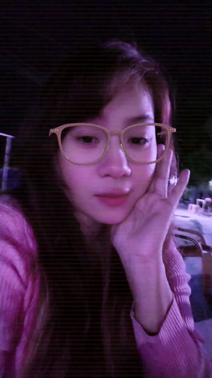 @Shellawaty