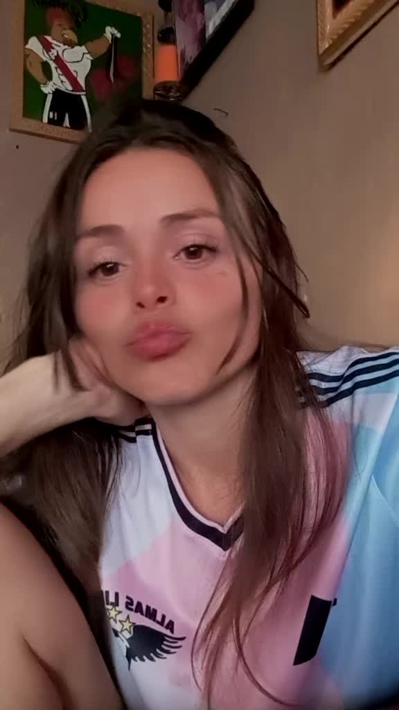 @giuliana ayala