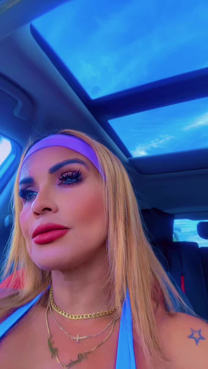 @Piedad  la  Diva