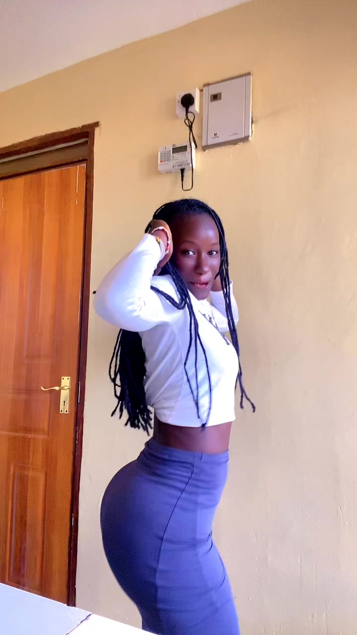 @👑Her_Queen🌸