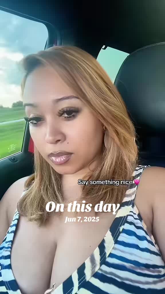 @YourAuntieMoe