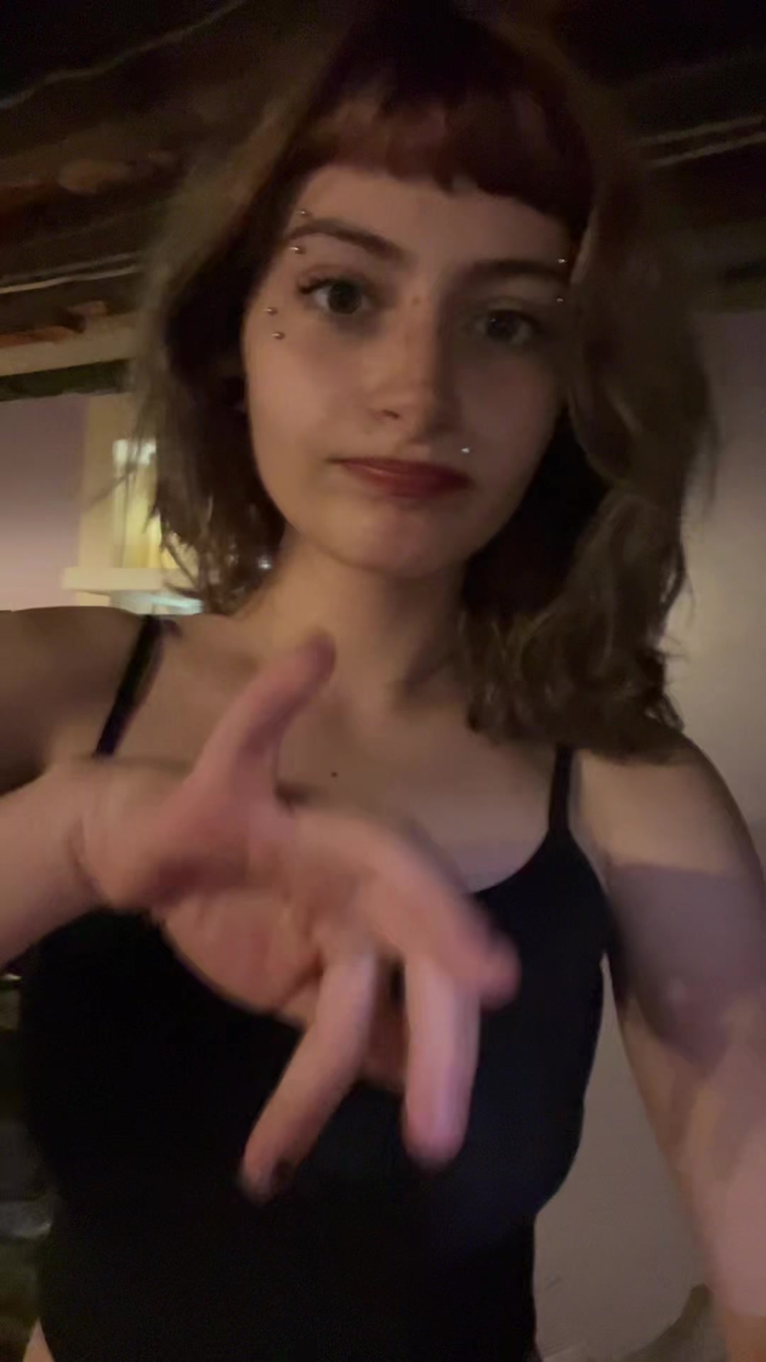@delilah 🐝💛
