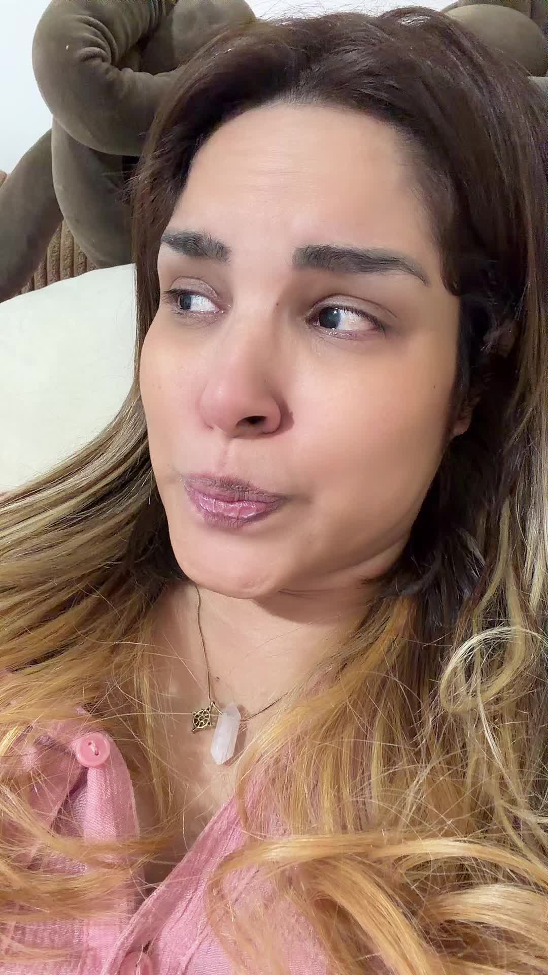 @alejandrasuarez_radio