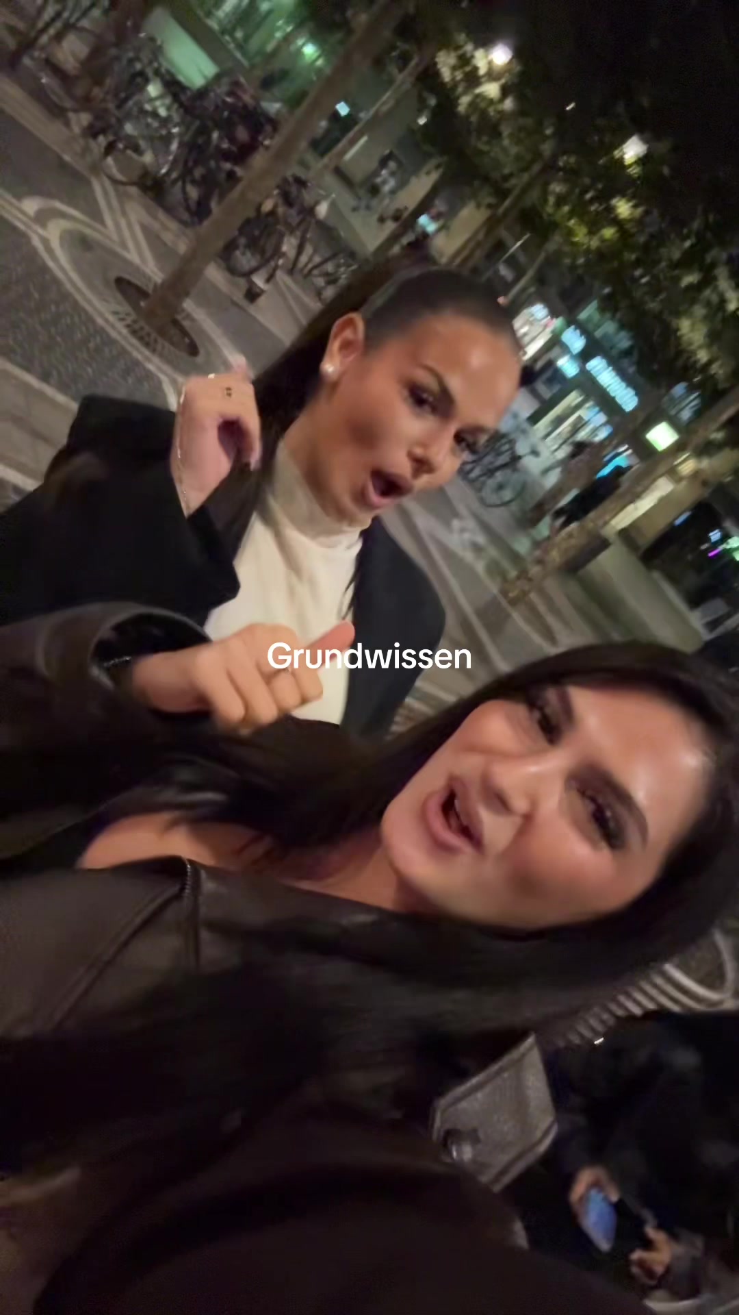 @ela nur