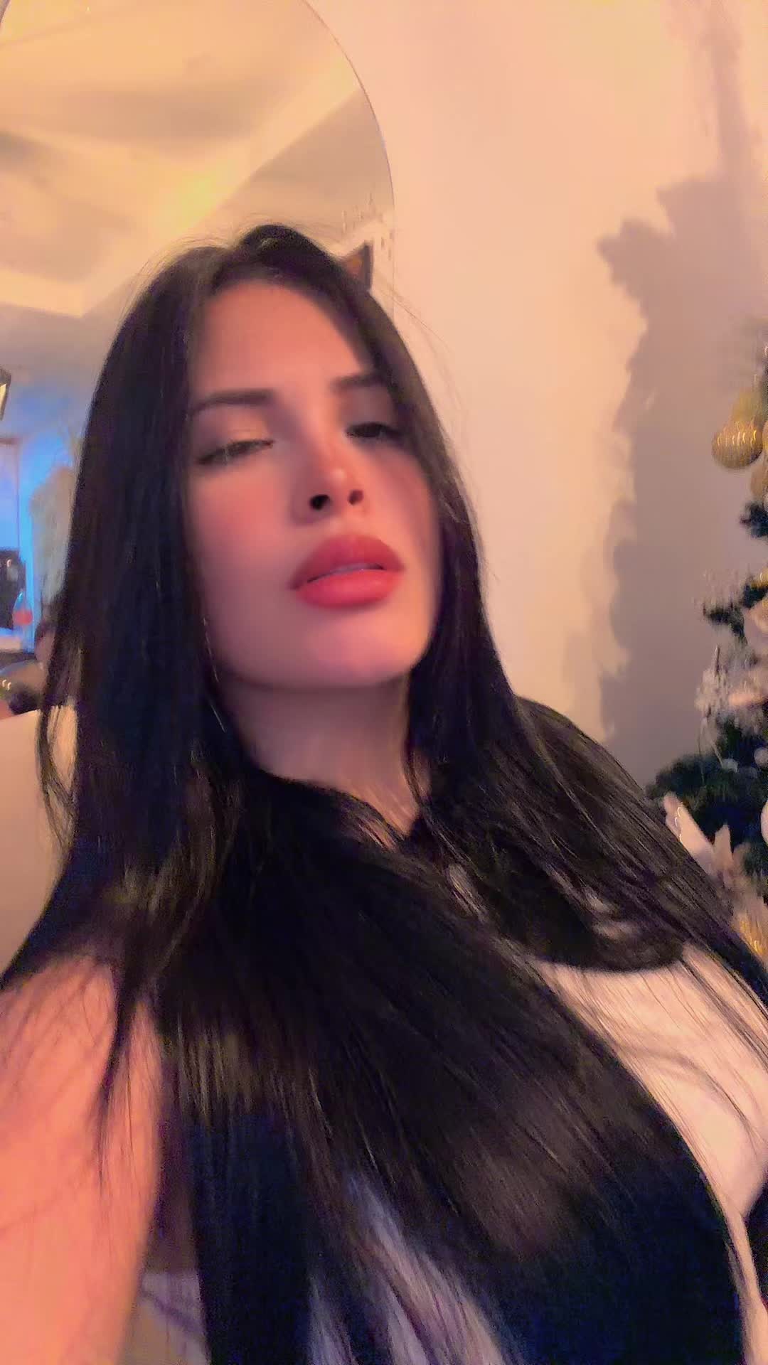 @Arianna Blanco