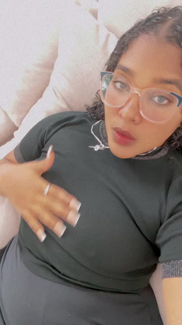 @lanegra🦄🦄