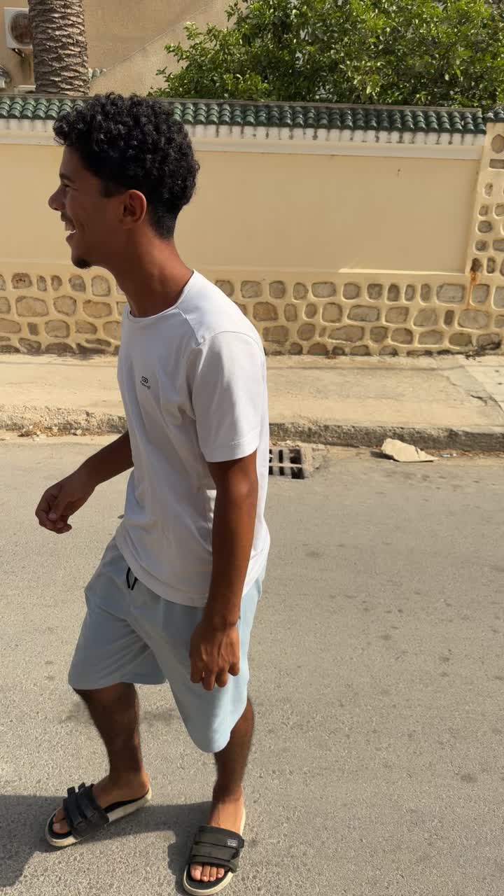 @Jaja 🇹🇳🇫🇷✌🏻
