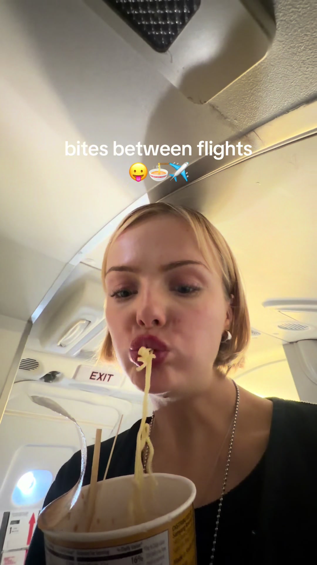 @rachelleahtia