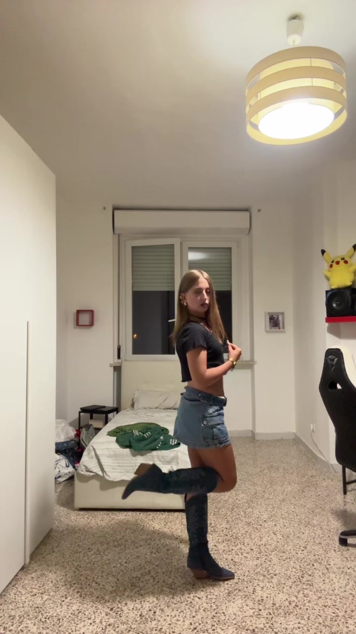 @6_una_troia
