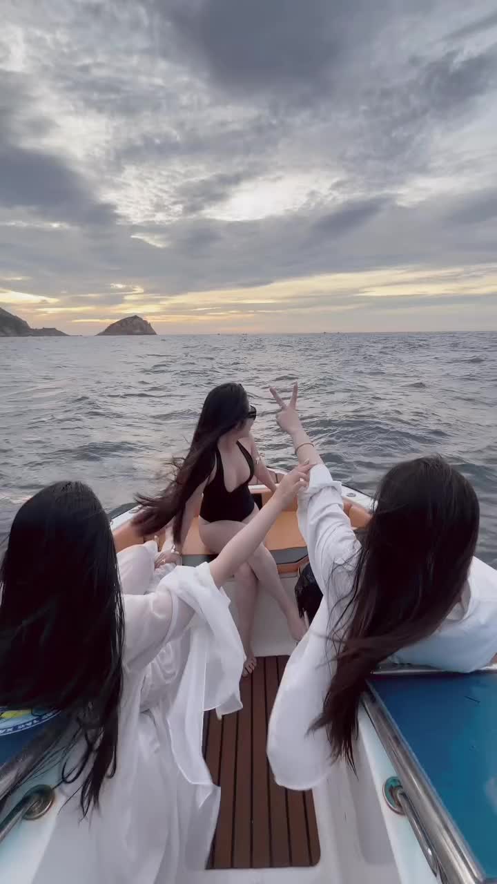 @Muối Bikini