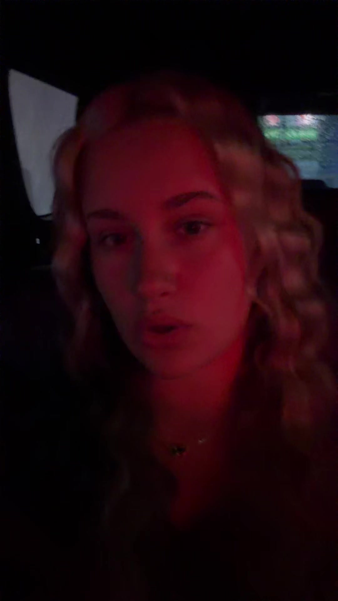 @𝐭 𝐚 𝐲 𝐥 𝐨 𝐫