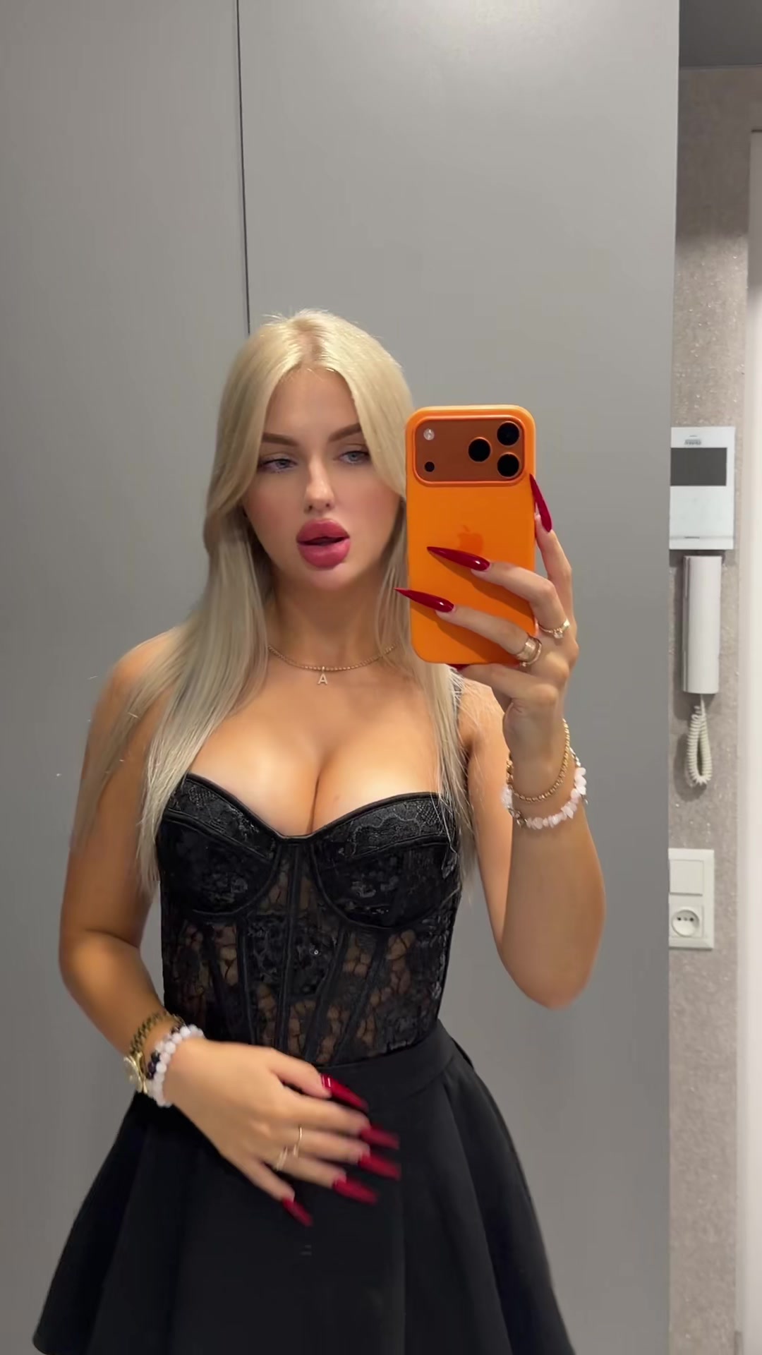 @Алина Палиевская
