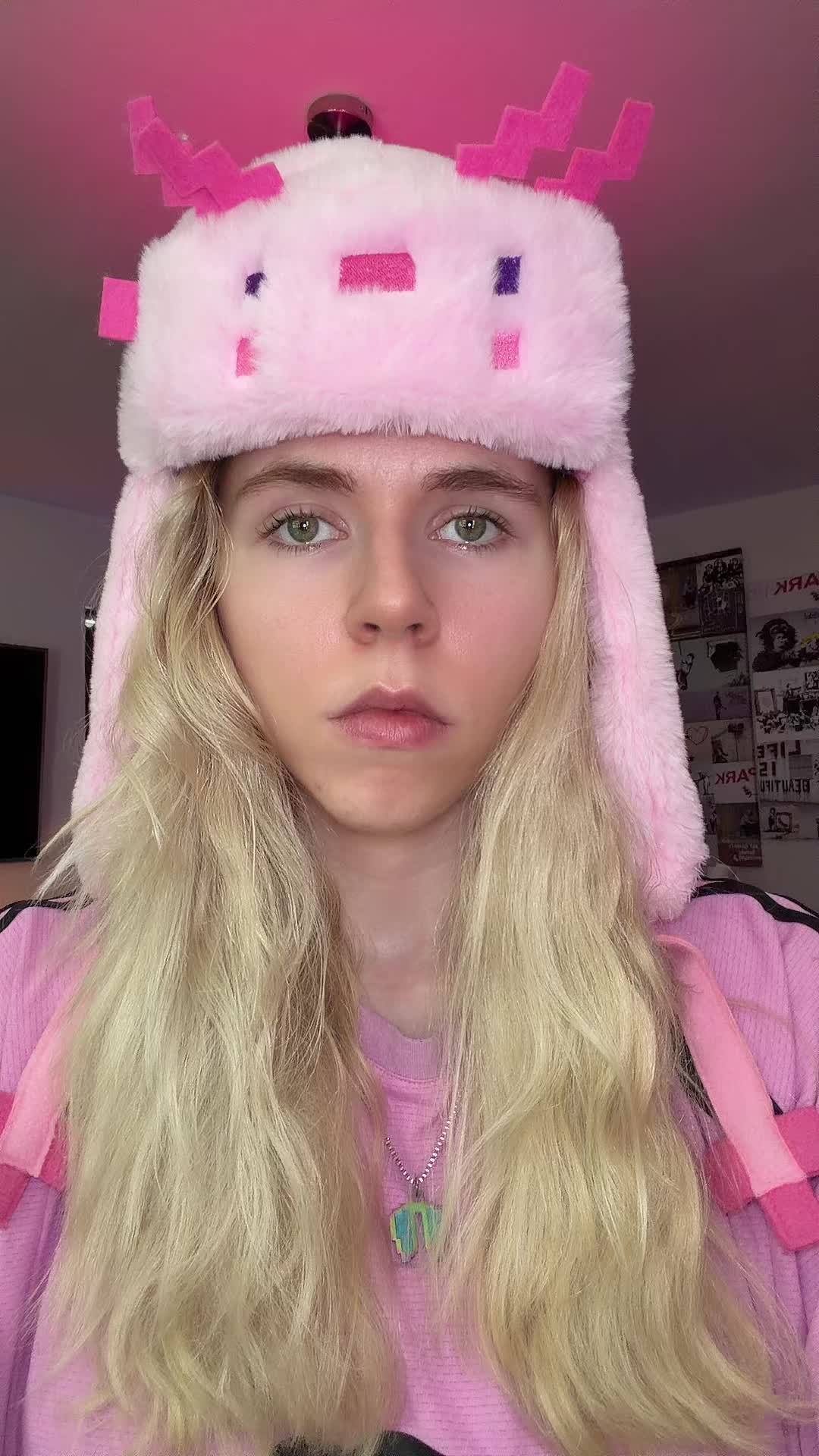 @Elina