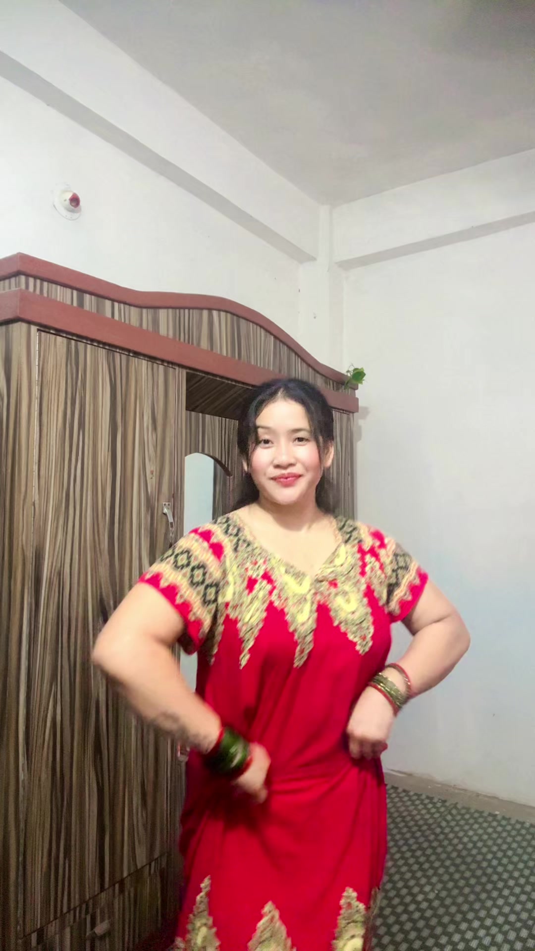 @Sim_budha❤️😘