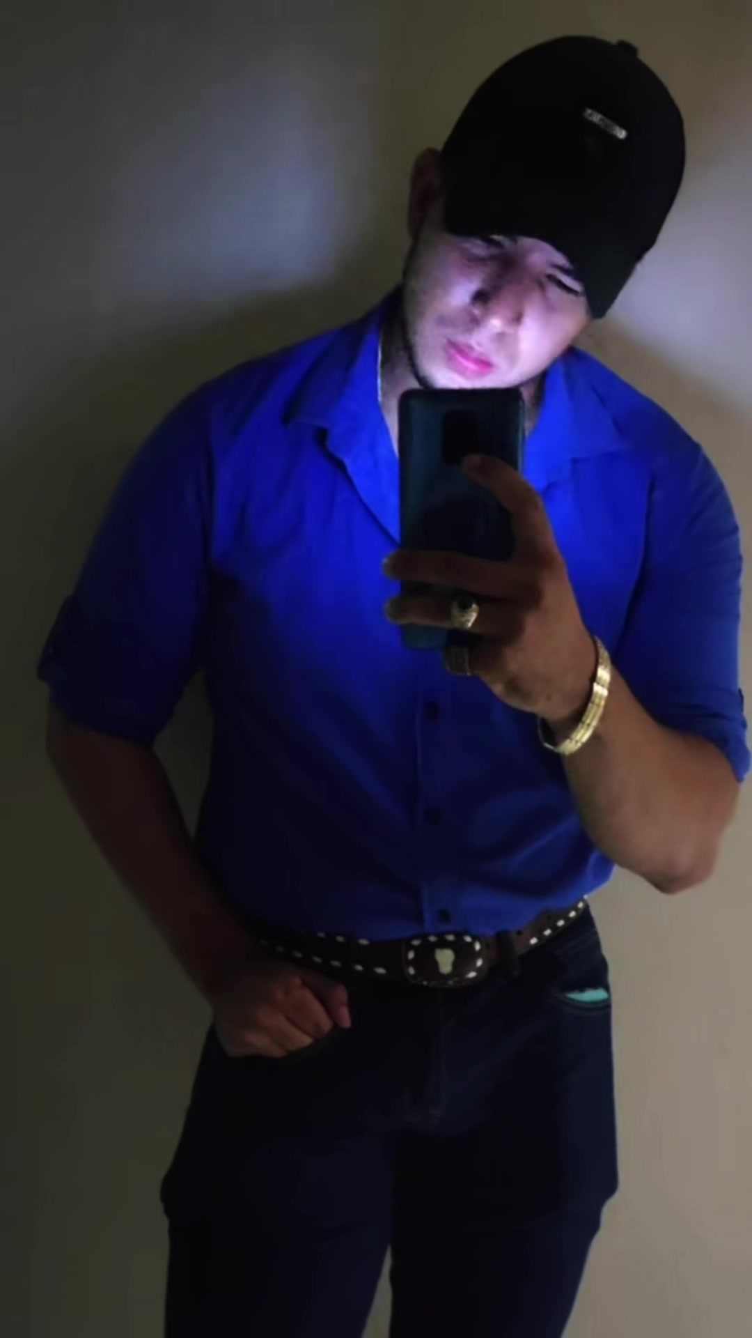 @Kevin Saldaña