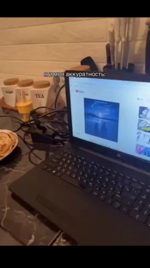 @𝐸𝓃𝑔𝓁𝒾𝓈𝒽𝒷𝑜𝓎