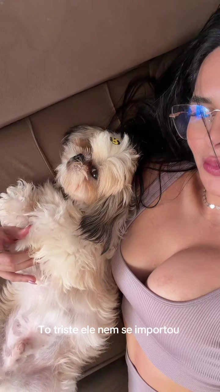 @naelypereira