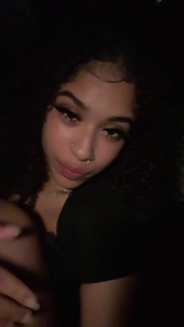 @Dejaa🎀🍭