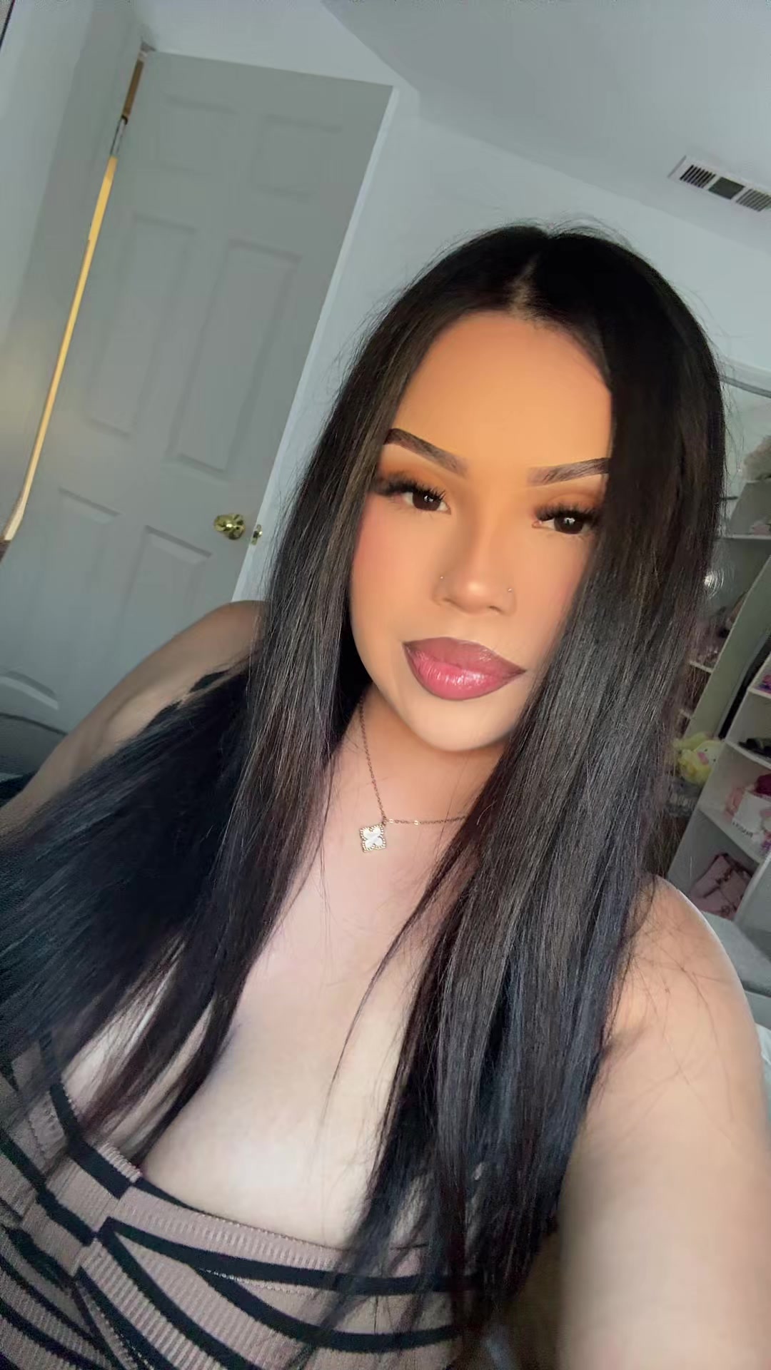 @𝑫𝑬𝑺𝑰