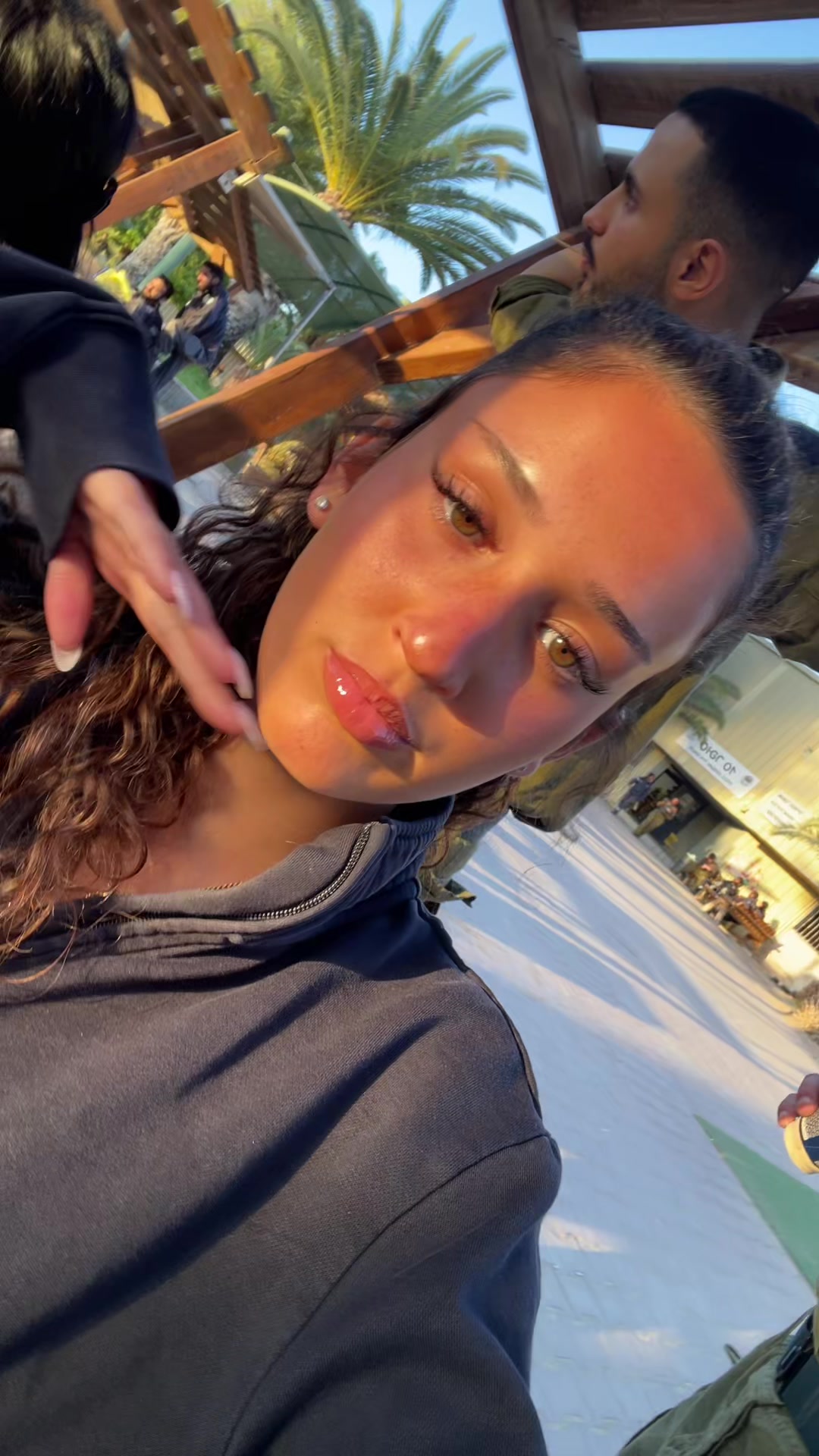 @Noa