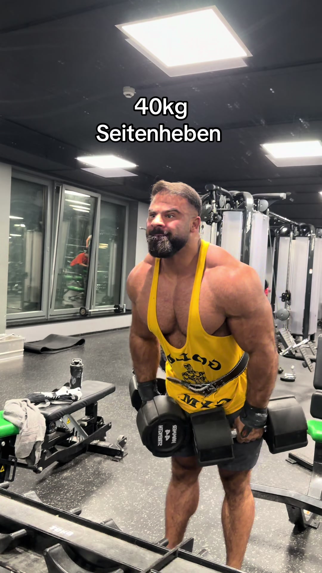 @Reza_silverback