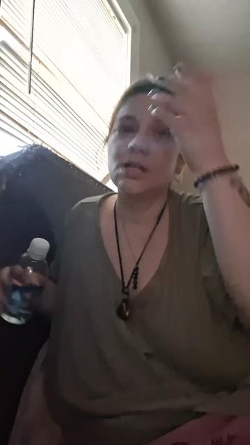 @Loghal409