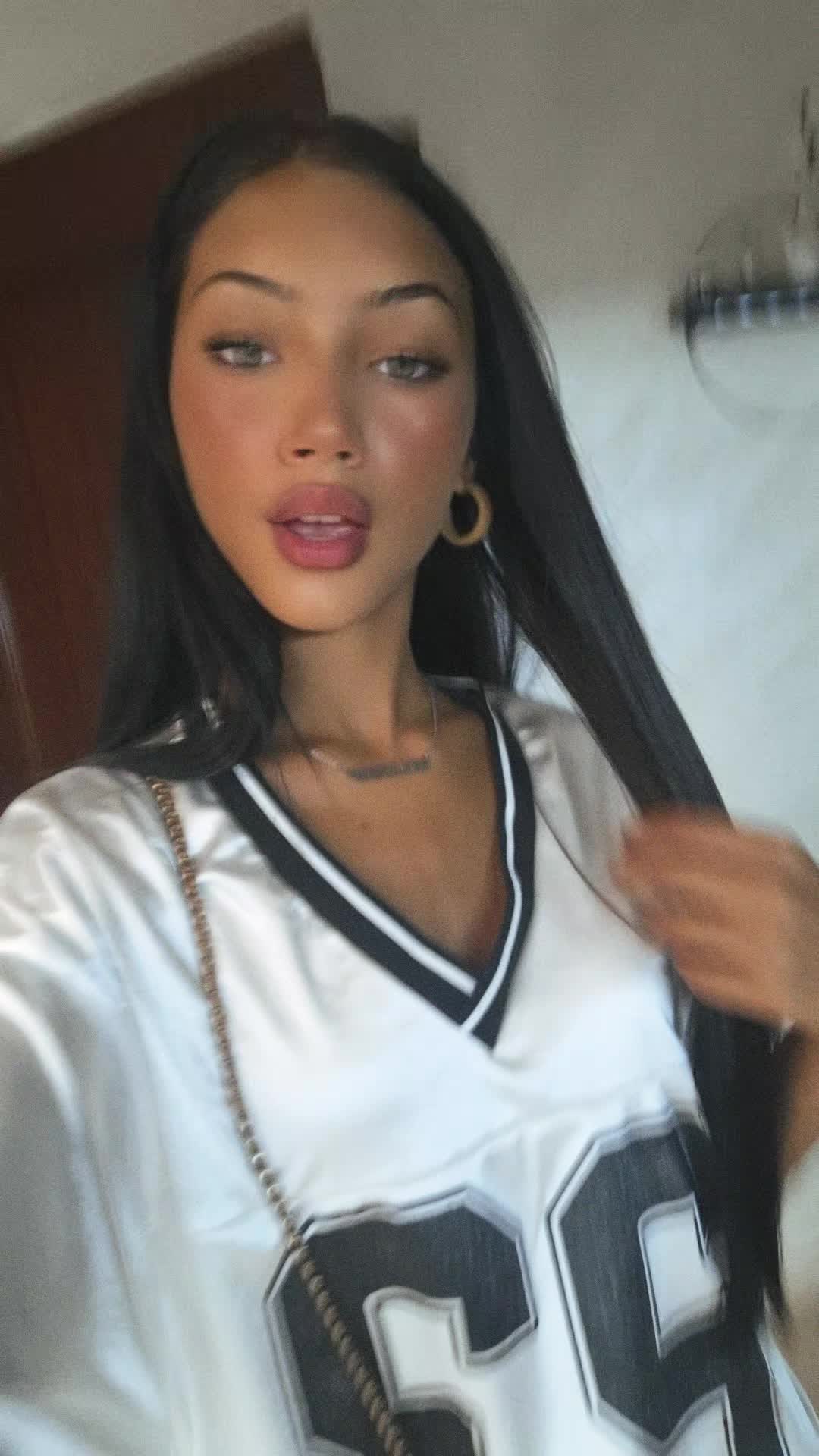 @__rosy3