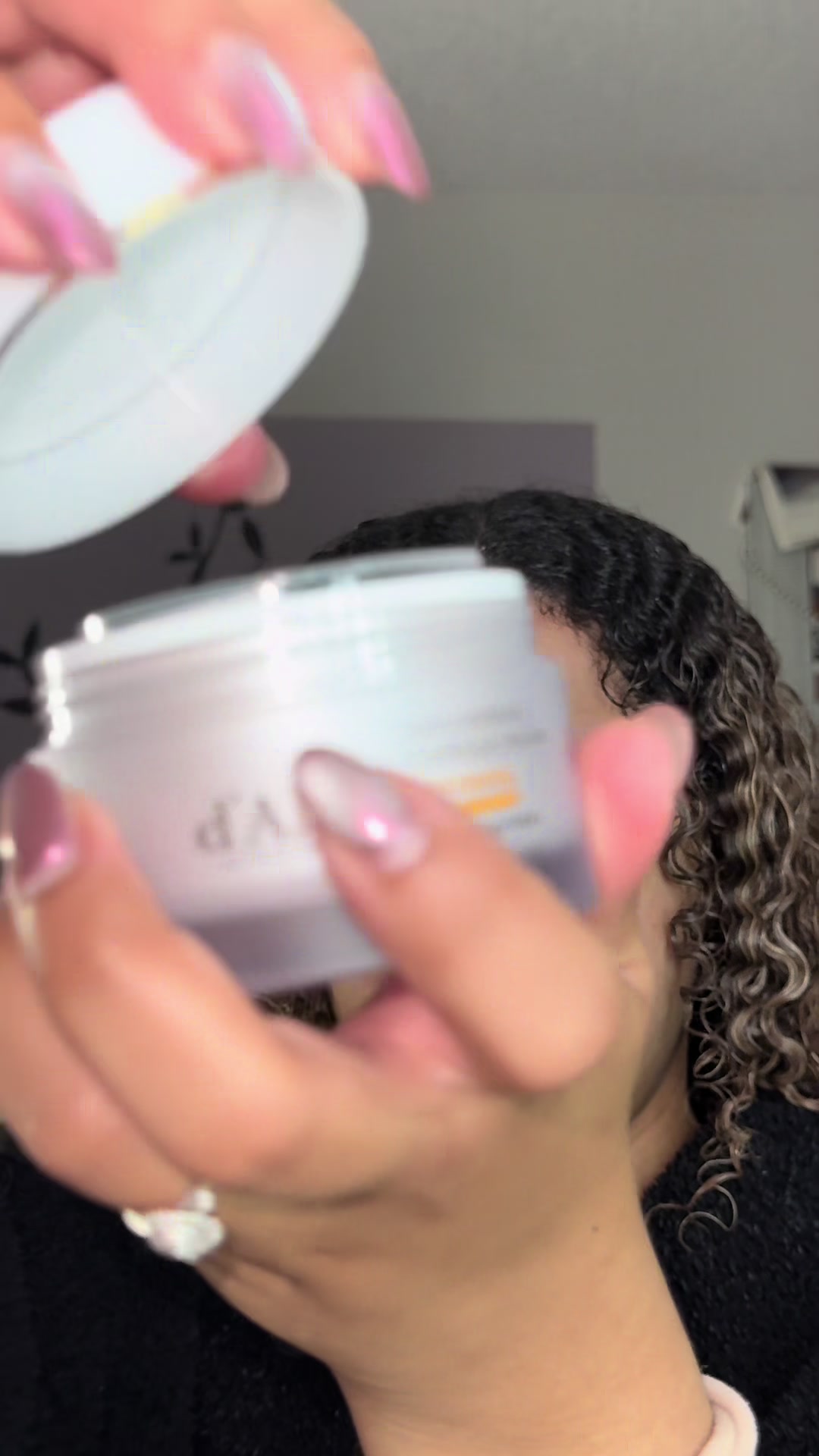 @Nikki| Beauty| First Time Mom