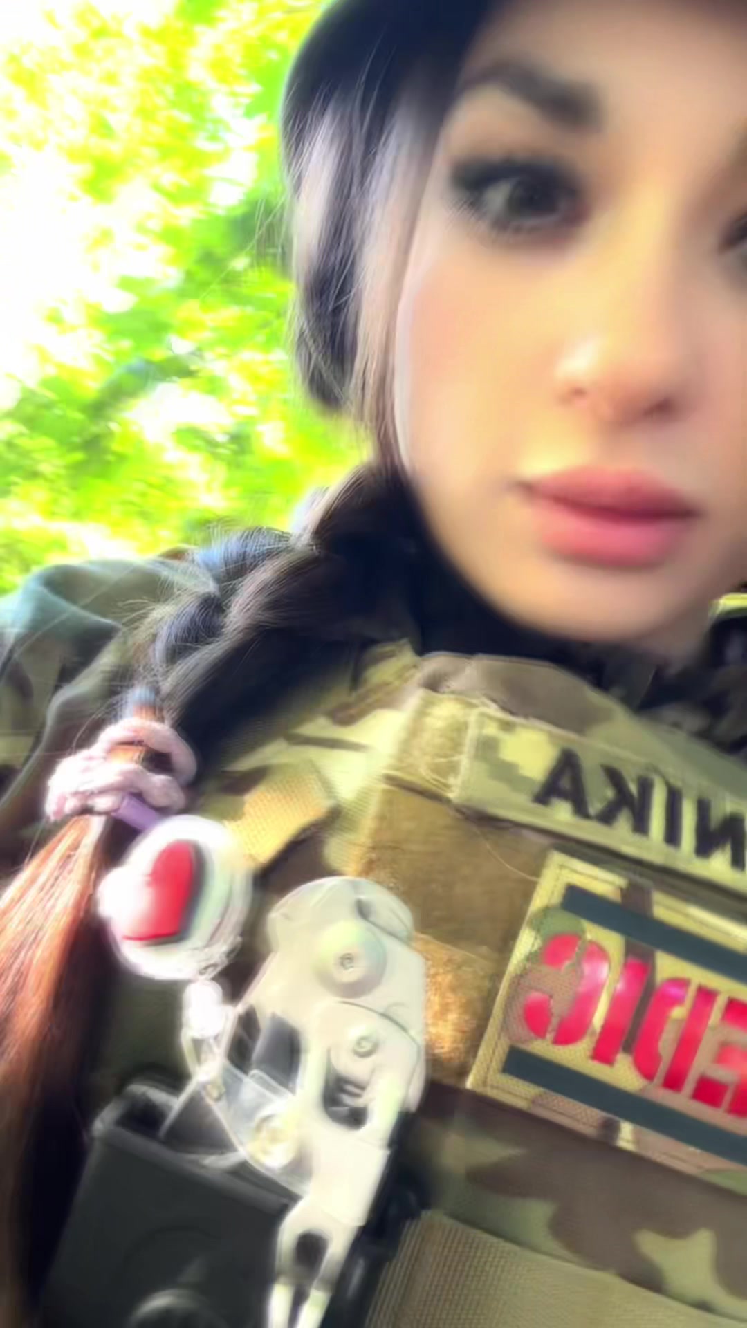 @Юлія