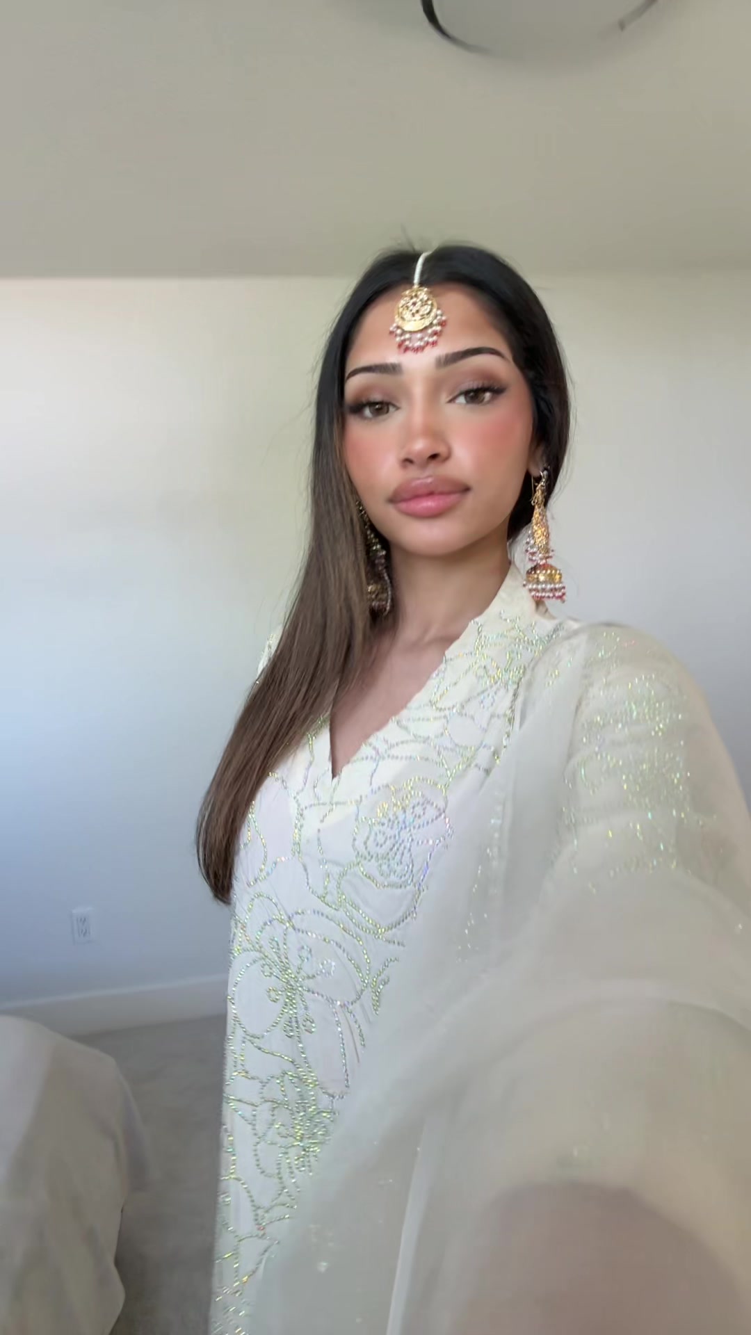 @Sarah khan