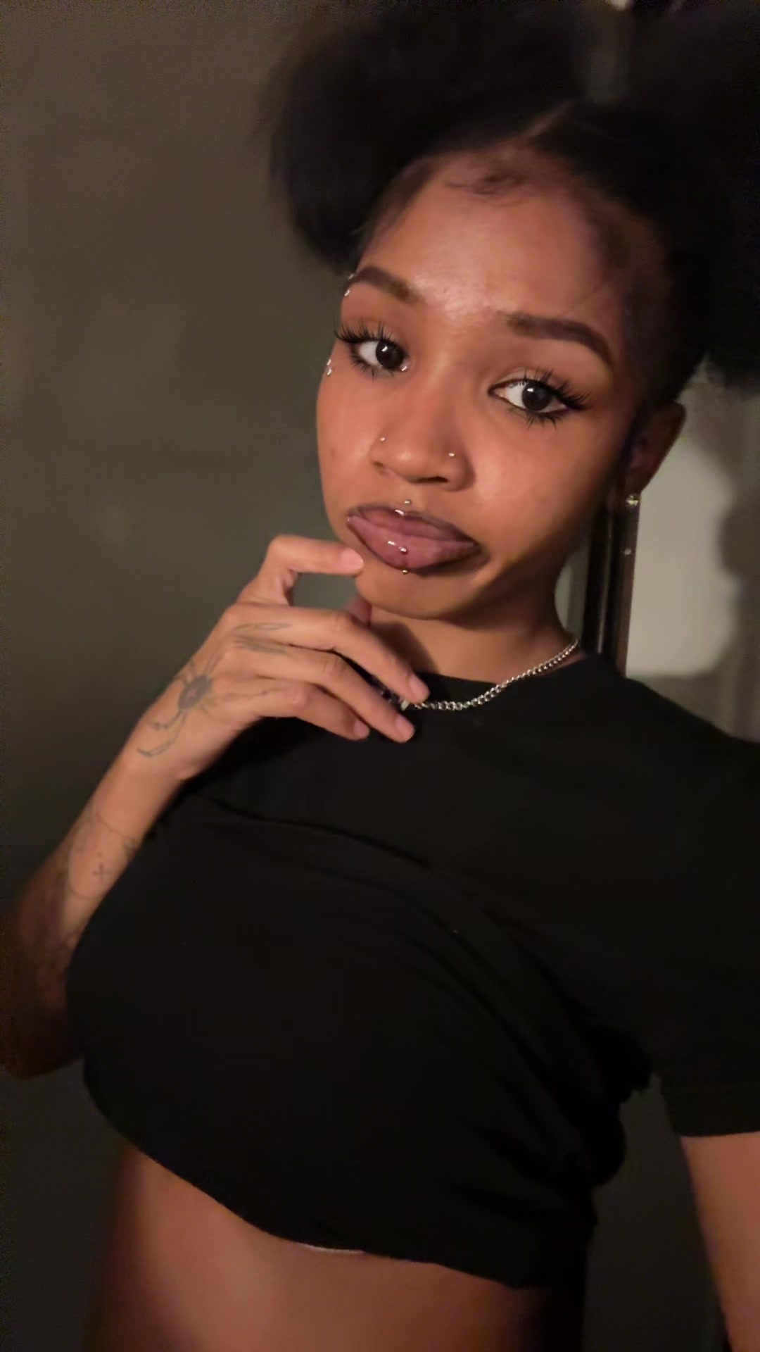 @Mi&rsquo;Yana Capri