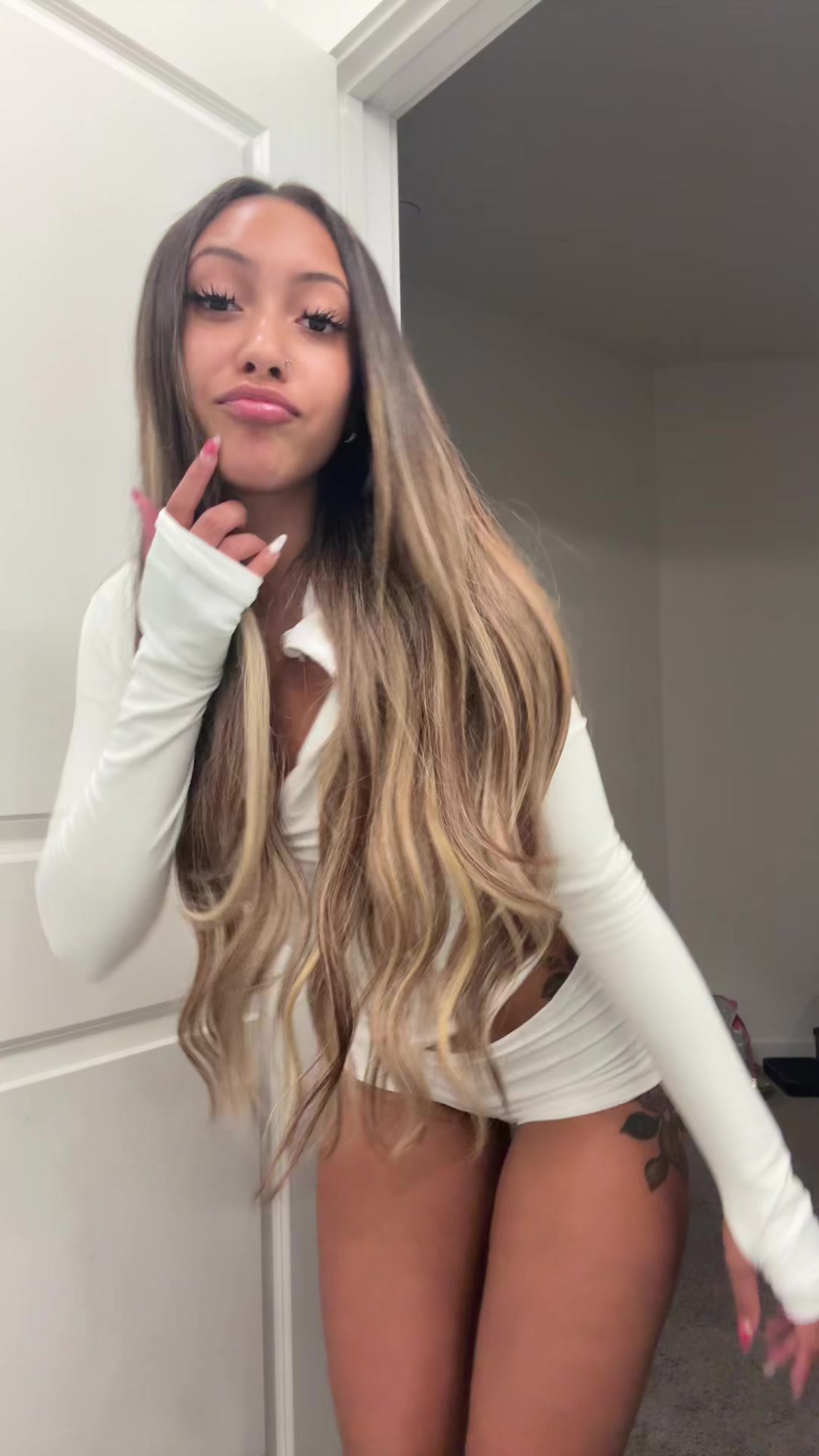 im tt👅 (@ms.differentt2.0) - Urlebird