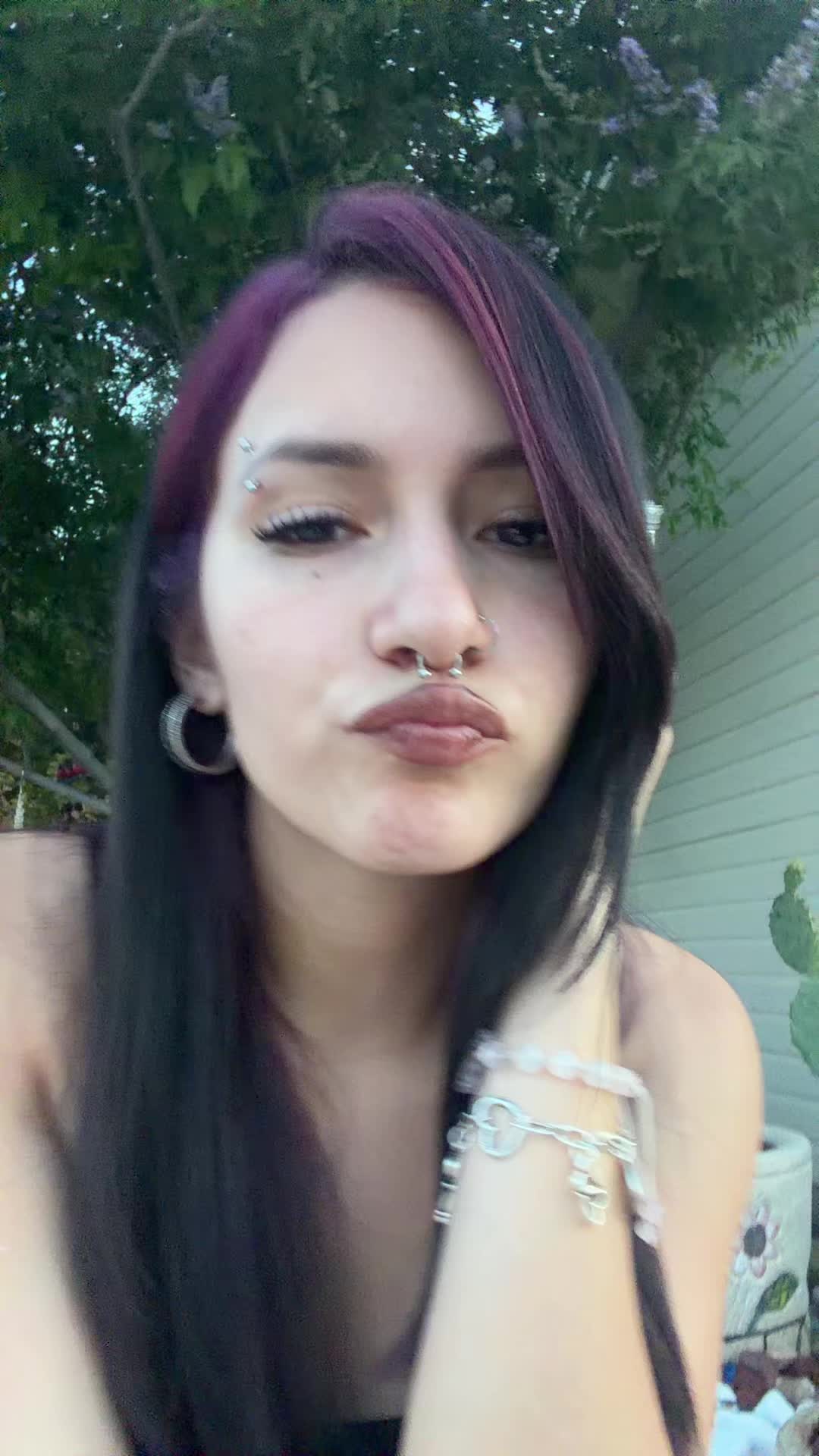 @d3st.1nyy