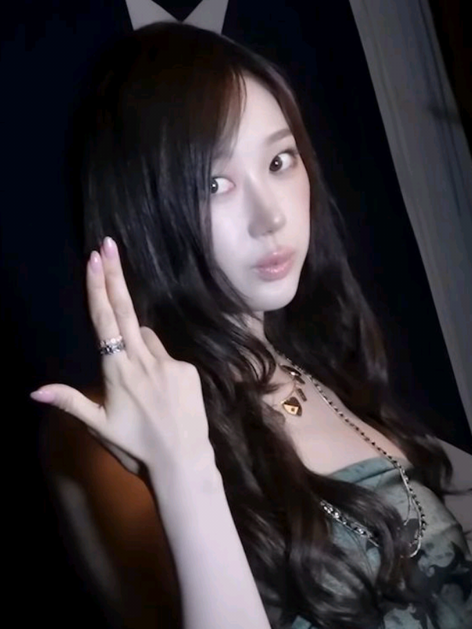 @𝐅𝐢𝐢𝐝𝐞𝐬𝐮