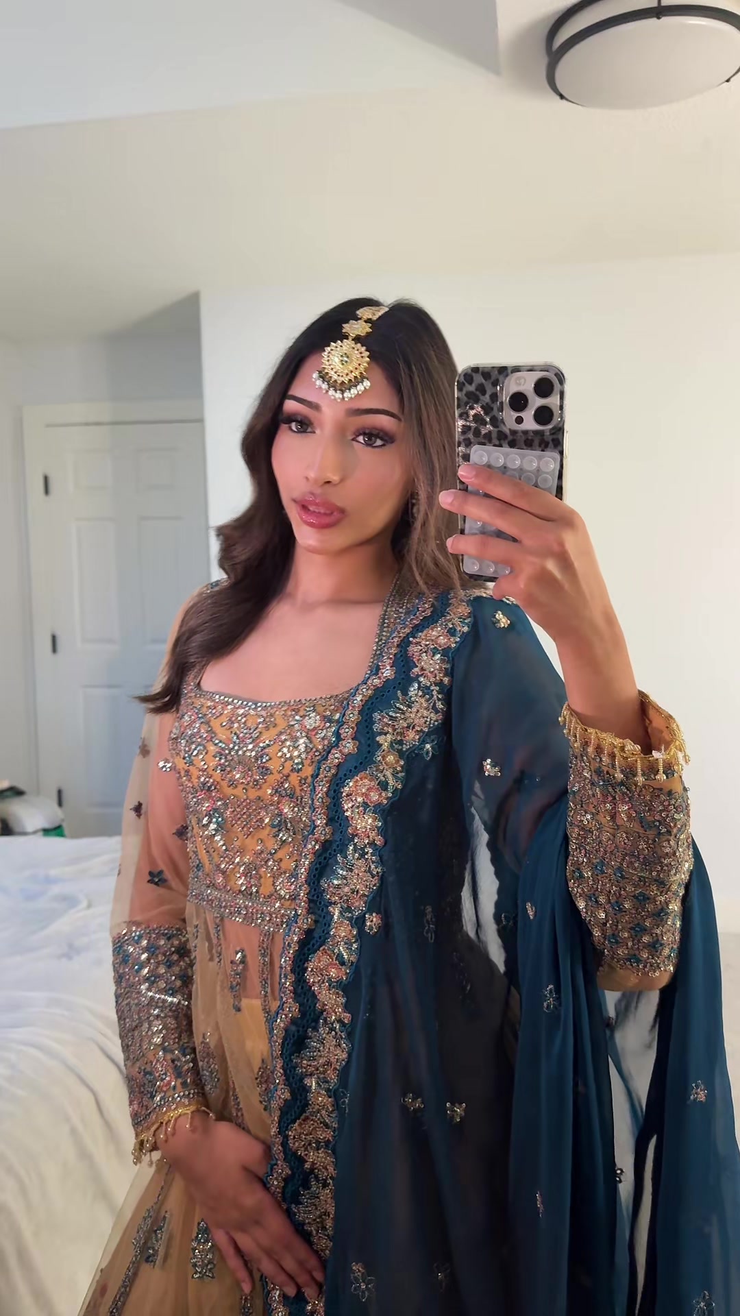 @Sarah khan