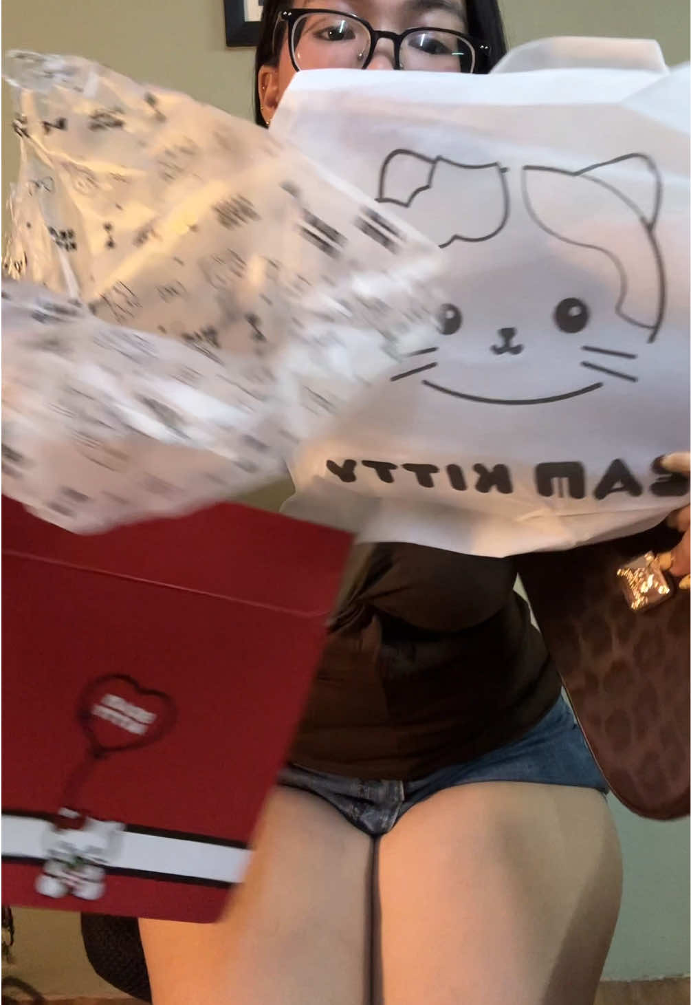@breyyy ᥫ᭡