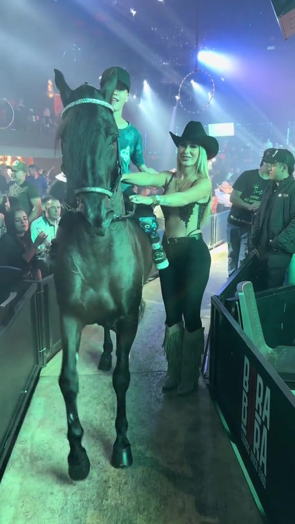 @Vane Betancur ❤️🐴❤️