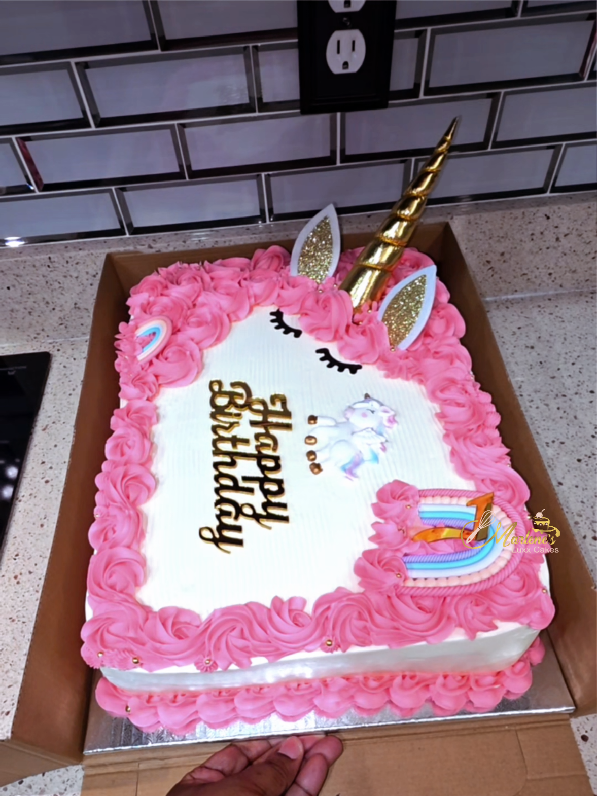 @Marlene'sLuxx_Cakes&Dishes