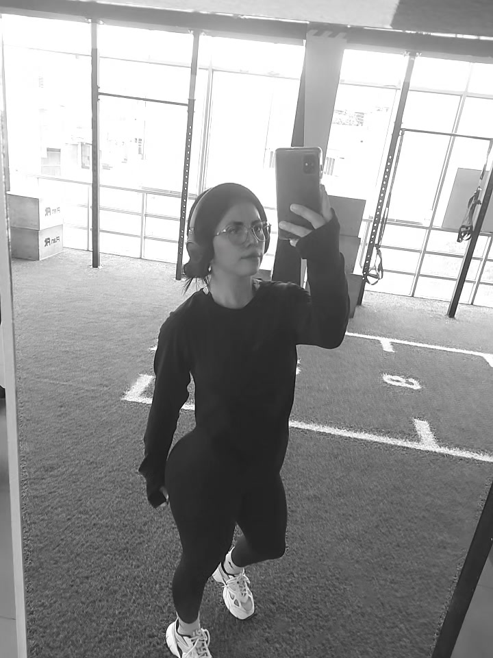 @roz 🩷