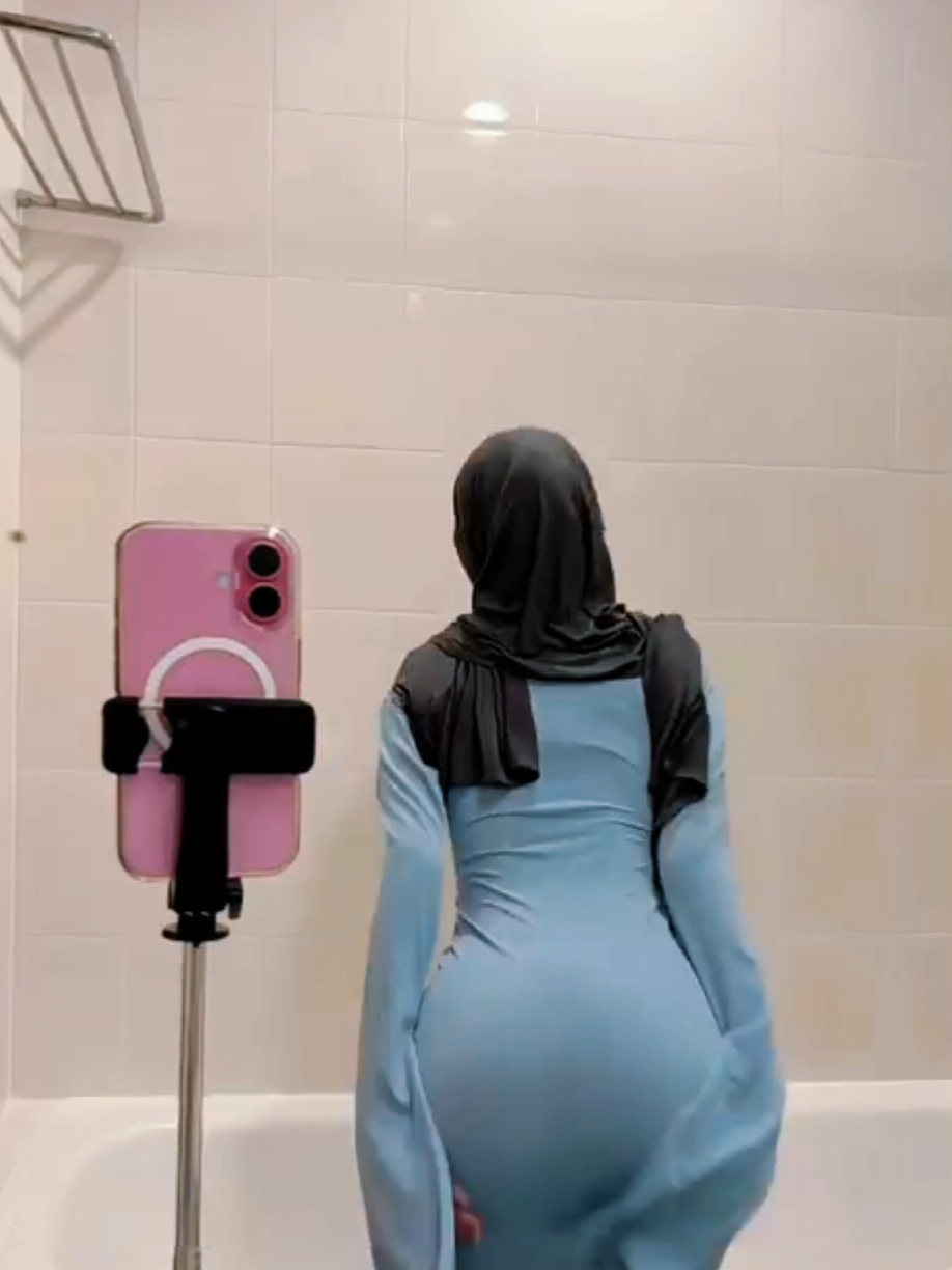 @nieeeee