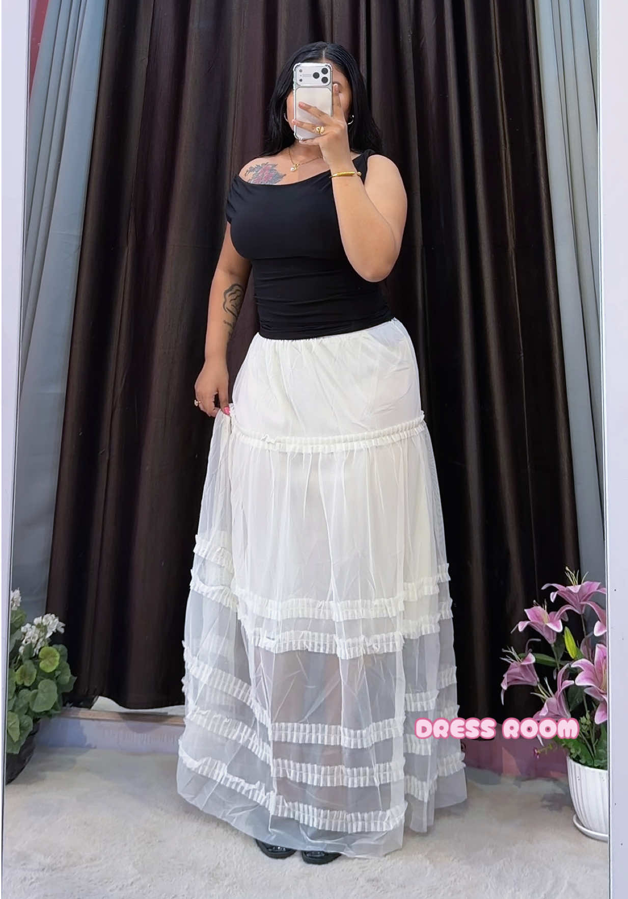 @Dress_Room_Official